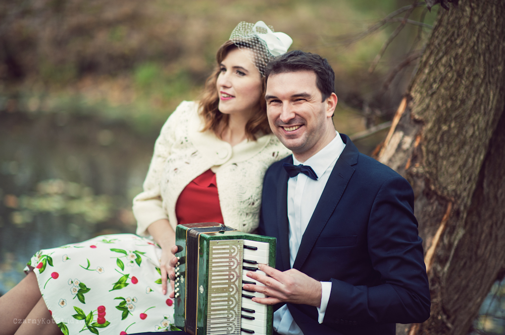 zdjęcia ślubne z muzyką w tle